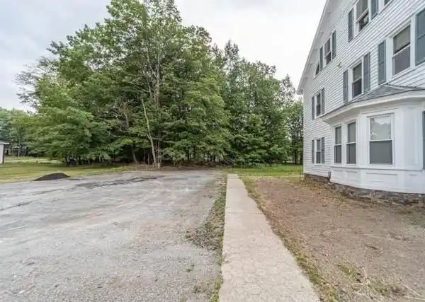 Commercial Lease