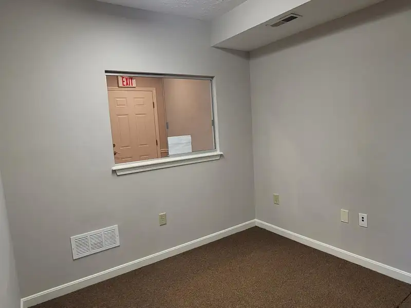 Professional 1,200 Sq. Ft. Office Suite for Lease on U.s. Highway 42