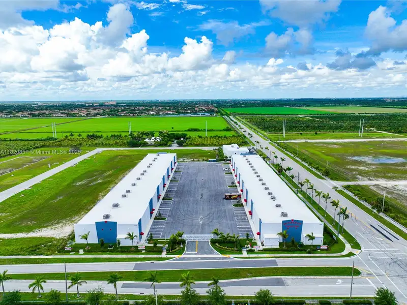 New 2,640 Sq. Ft. Warehouse in Homestead, Fl - Ideal for Storage and Business Operations