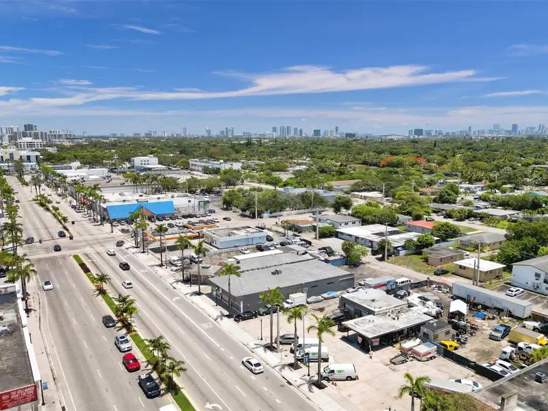 Prime Rc-1 Zoned Multifamily Development Opportunity on Hollywood Blvd