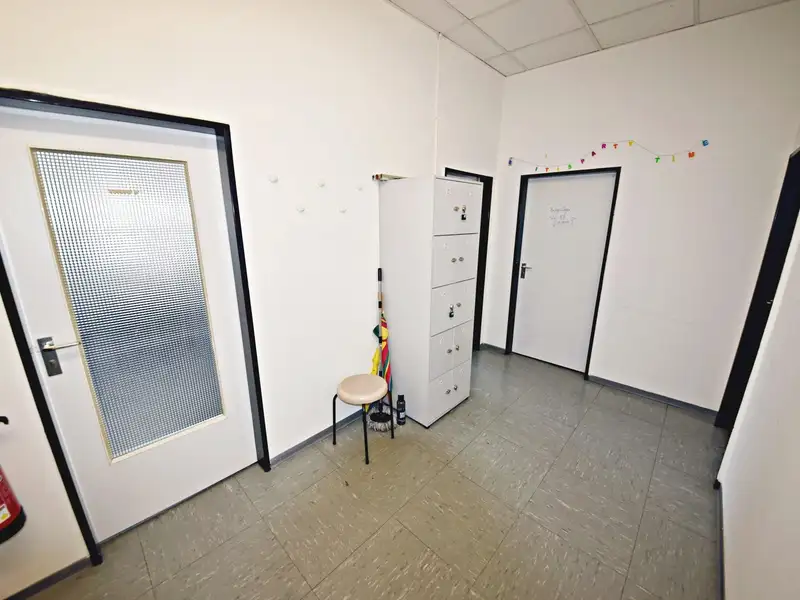 Commercial Retail Property in Bückeburg City Center with Stable Rental Income