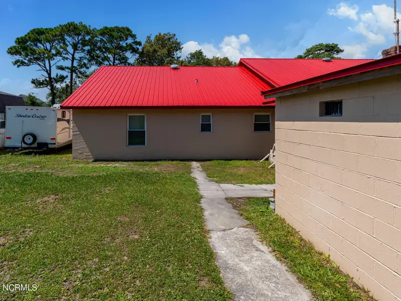 Mixed-use Building with Established Restaurant and Bait Shop in Oak Island, Nc