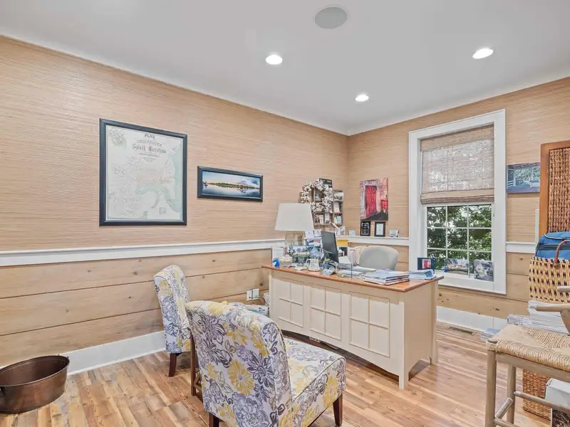Centrally Located 3761 Sq Ft Office Space in Pawleys Island with Ample Parking