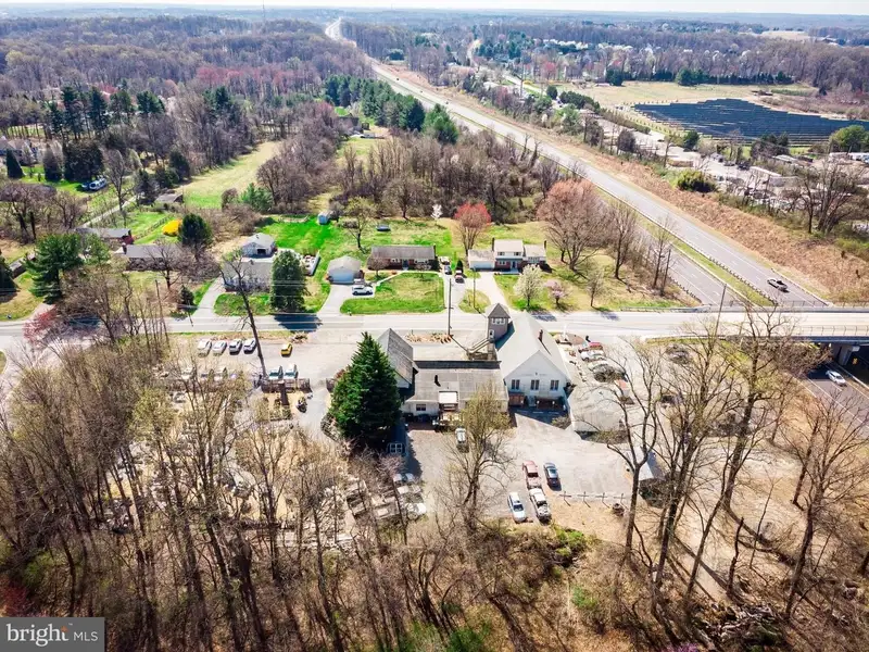 Multi-use B-1 Zoned Building in Howard County with Retail and Office Spaces