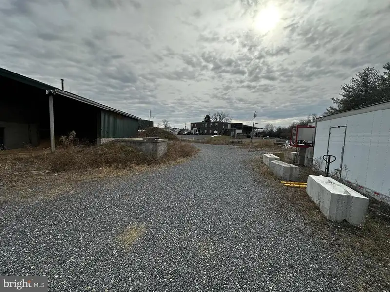 Historic Commercial Building on 2.4 Acres Near C&o Canal, Ideal for Restaurant or Brewery