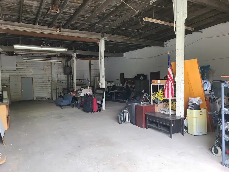11,500 Sq Ft Manufactured Flex Building with Multiple Units in Tift District