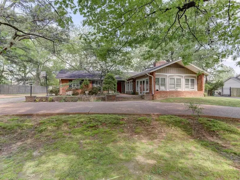 Commercial Property for Sale in Germantown with Main Building and Additional Structure