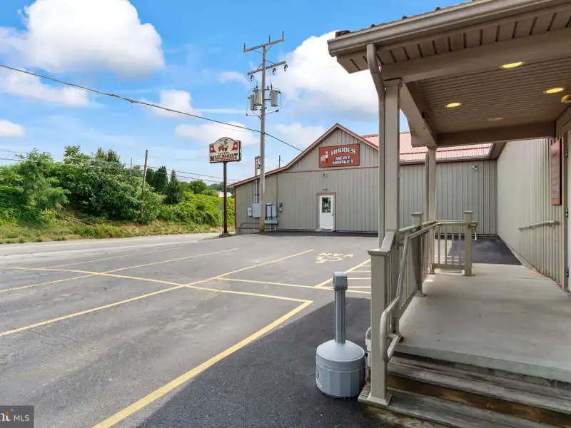 Established Meat Market and Processing Facility on 7 Acres Near Raystown Lake
