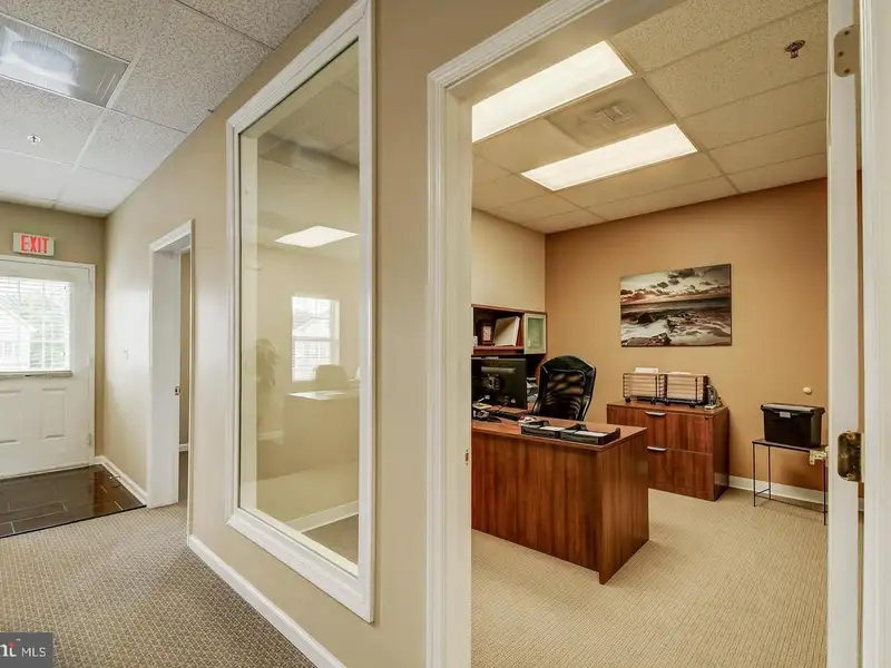 Spacious 1,215 Sf Office Condo in Highland Crossing Professional Office Park, Howard County