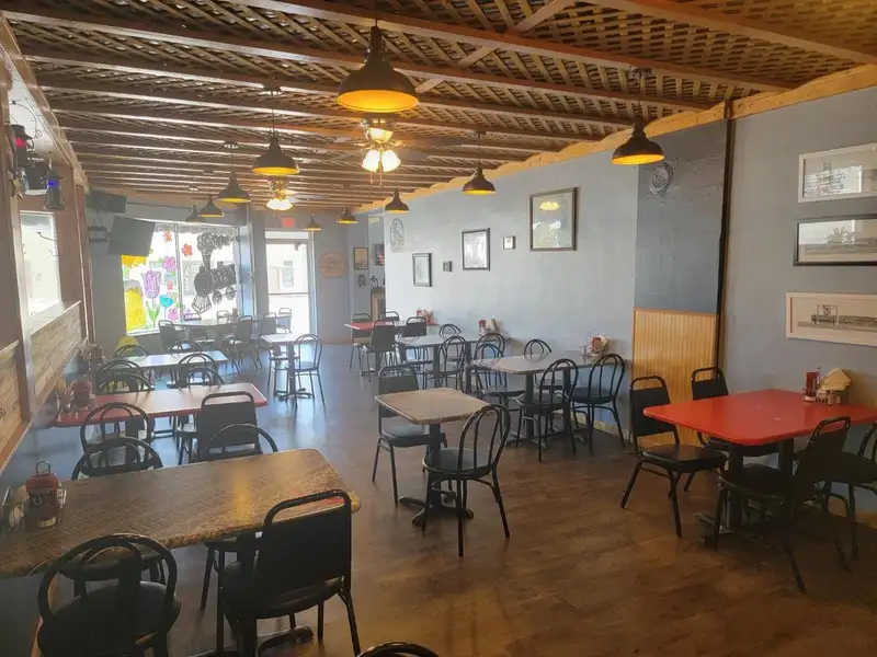 Investment Opportunity: Restaurant with Apartment and Additional Parking Near I-74