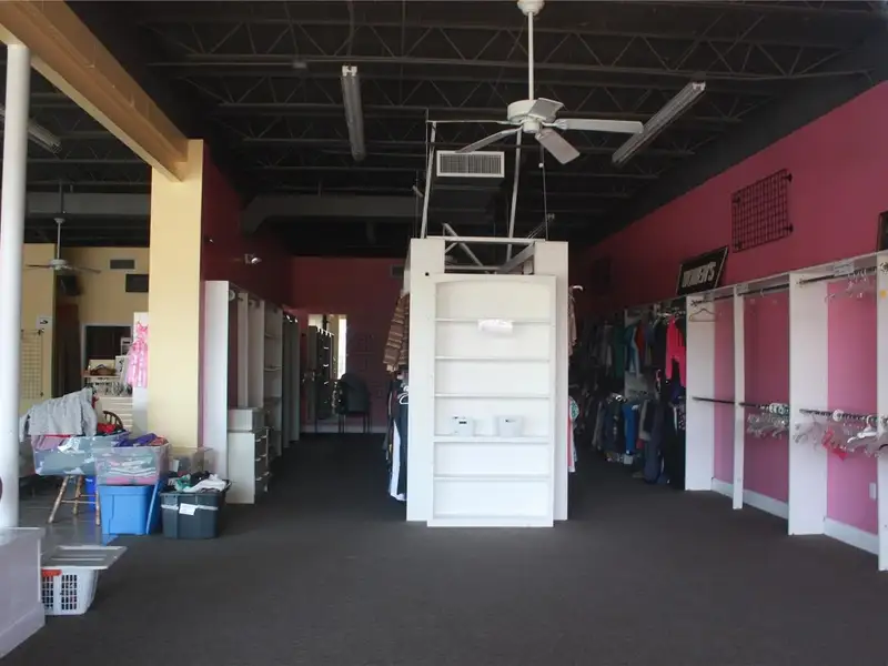 Commercial Space for Lease on N Main Street with Flexible Layout and Parking Access