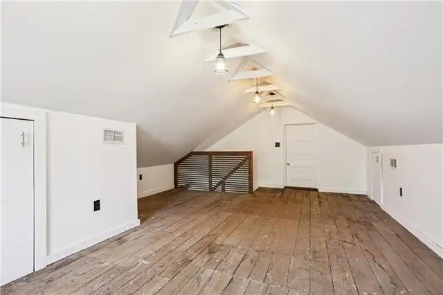 Uptown Commercial Space with Outdoor Patio and Parking - 1844 Sf White Box Ready