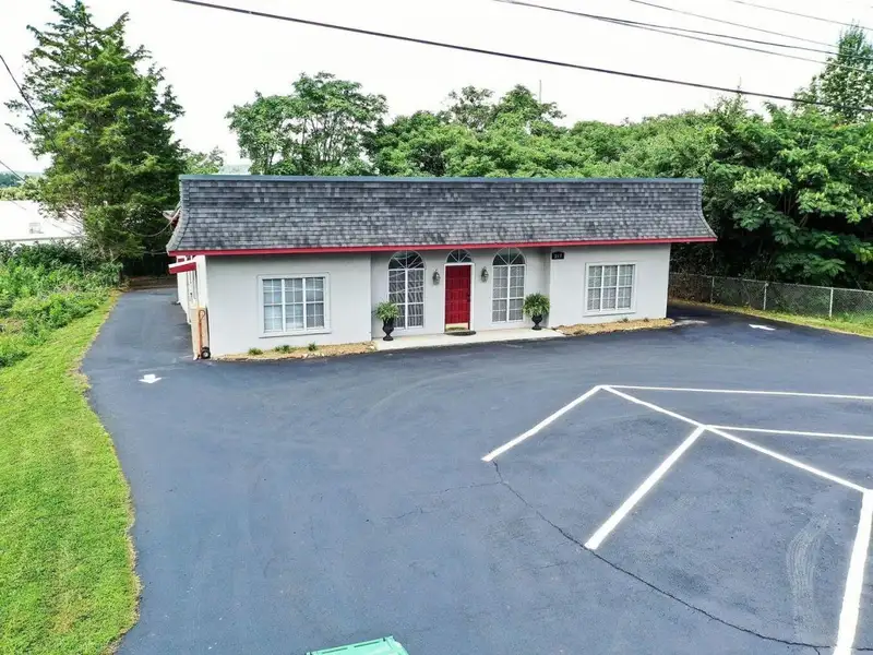 Office Building in Morristown with 6 Offices, Parking, and Large Commons Areas