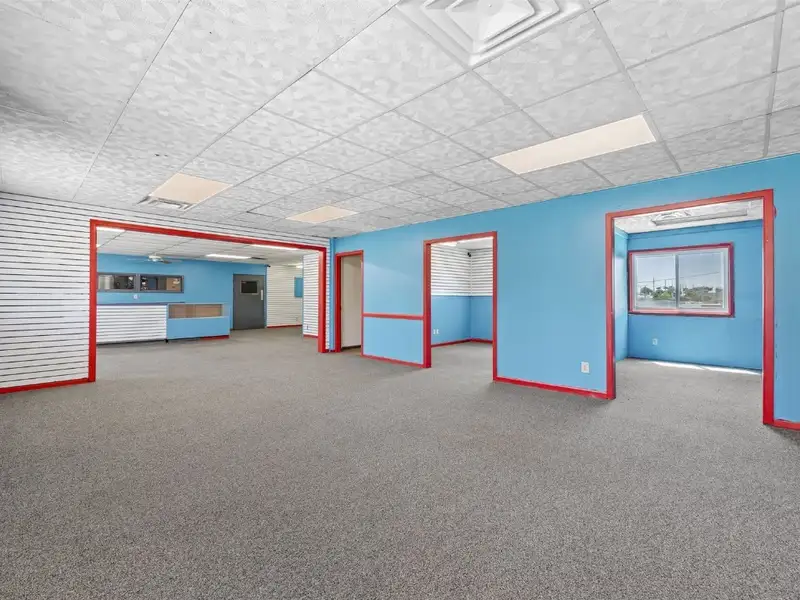 Flexible Office/retail Space for Lease in High-traffic Location, Edgewood Rd Sw