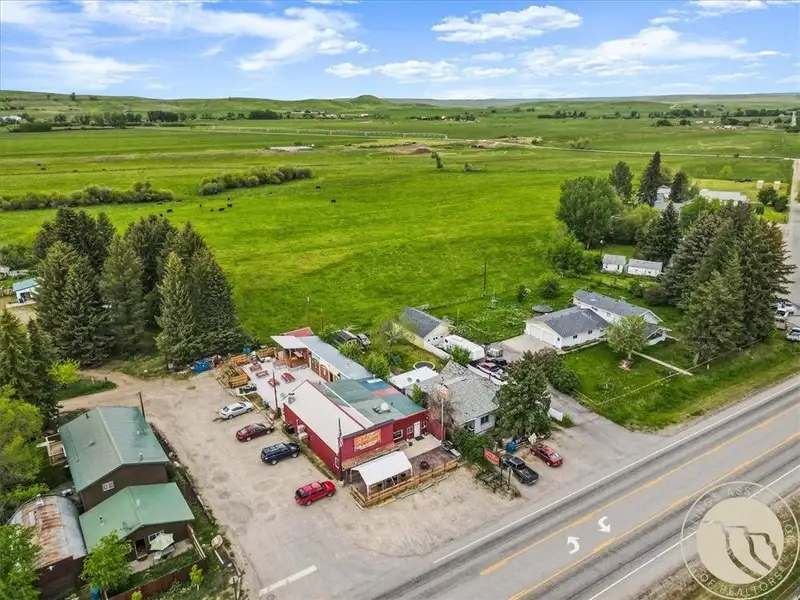 Renovated Saloon with Licenses Near Red Lodge and Beartooth Highway, Includes Living Space