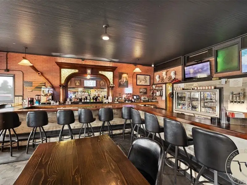 Renovated Saloon with Licenses Near Red Lodge and Beartooth Highway, Includes Living Space