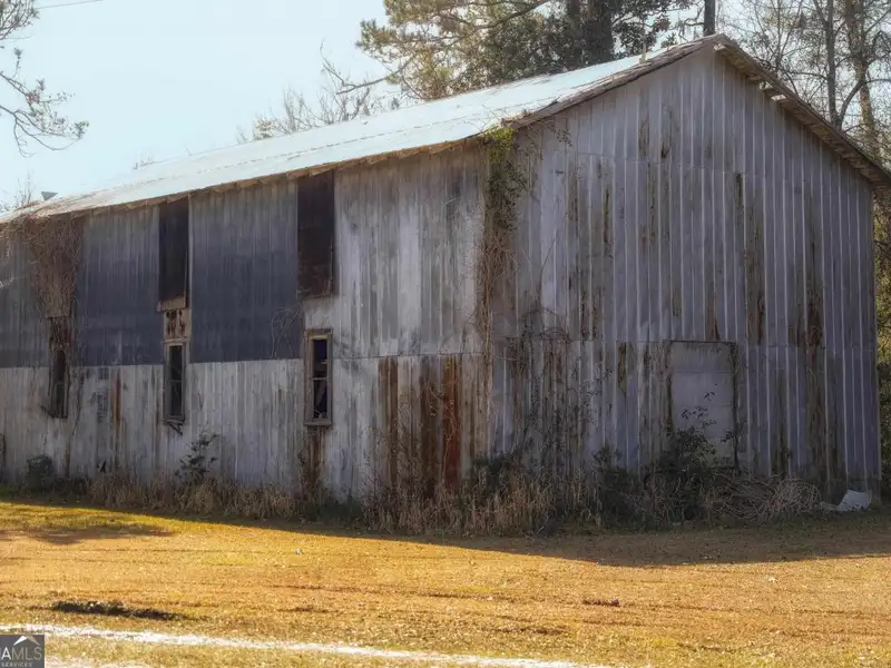 4-acre Commercial Property with Historic Fire Museum on Us Hwy 17, Woodbine