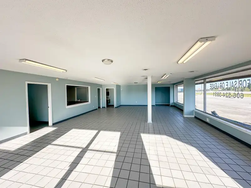 Versatile Commercial Property on Highway 25 N, Corbin with Showroom and Office Spaces