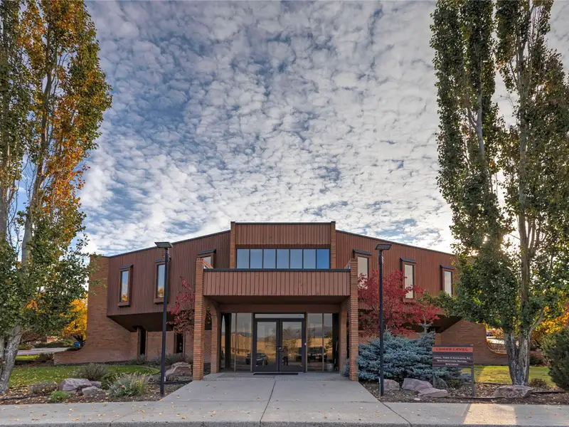 Upgraded Commercial Building in South Hills of Missoula with Diverse Tenants and Cash Flow