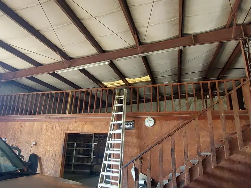 Commercial Property with Warehouse and 10.94 Acres on High-traffic State Rd 46, Mount Dora
