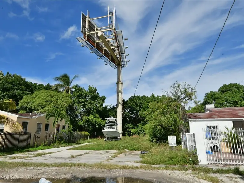 Mixed-use Development Opportunity in Wynwood Norte - 5750 Sf Lot Near Design District
