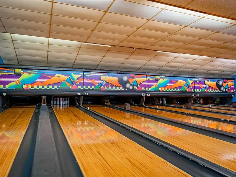 Turn-key Bowling Alley and Real Estate in Winneconne with 16 Lanes and 14,000 Sq Ft