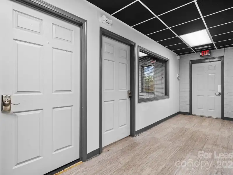 Prime Brick Office Building with Expansion Potential in Downtown Hickory