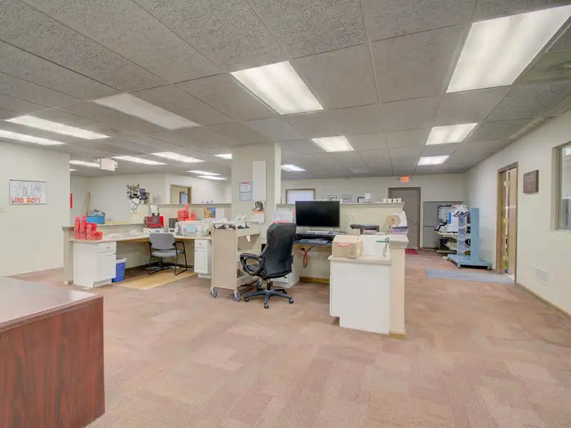 Move-in Ready 5,000 Sq Ft Commercial Space in Prime Edgewood Location