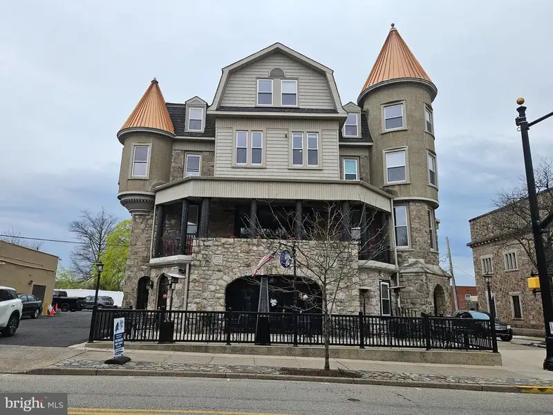 Turnkey Restaurant and Bar for Sale in Prime Downtown Montgomery County Location