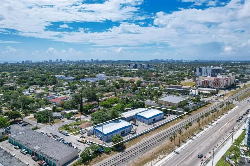 10,000 Sq Ft Warehouse Space for Lease in Pompano Beach, B-4 Commercial Zoning