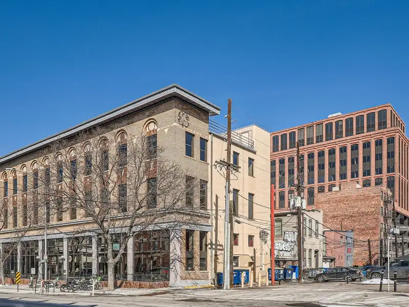 Historic Office/retail Building in Lodo, Denver - 11,012 Sq Ft with Leased Retail Space