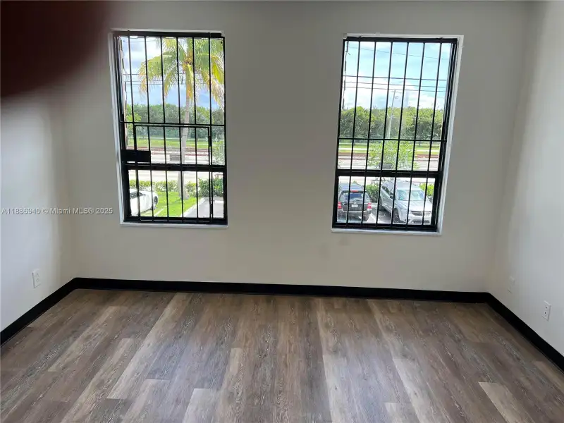 For Lease: Versatile Second-floor Retail/office Space in Pompano Beach