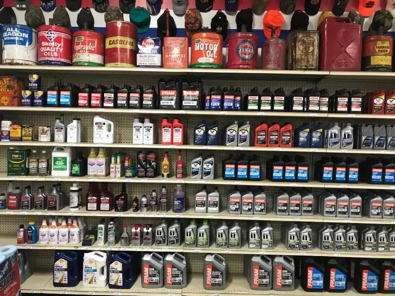 Prime Auto Parts Store with Excellent Location on High Traffic State Hwy 13 and 182