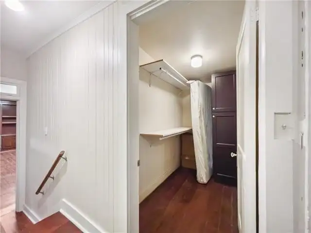 Versatile Mixed-use Property in Prime French Quarter Location