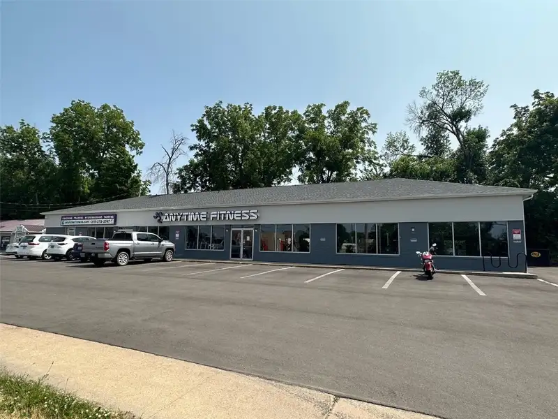 Investment Opportunity: Anytime Fitness Franchise with Recent Renovations and 3.5 Years Remaining on Lease