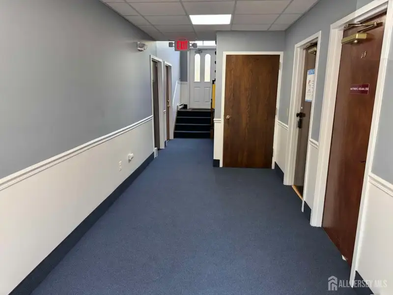 Medical Office Suite for Sale in East Brunswick's Williamsburg Commons, 820 Sf