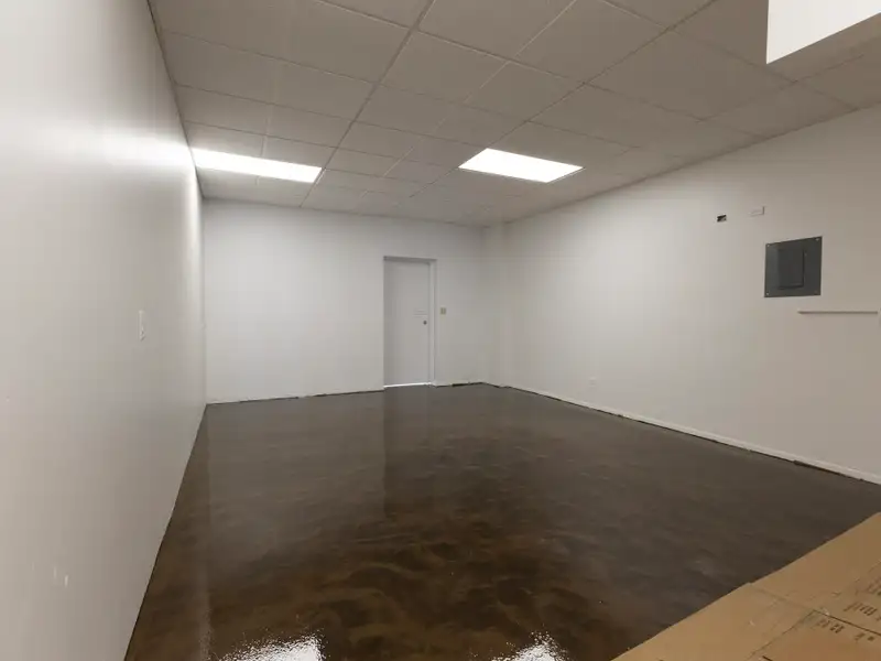 Fully Renovated Retail Center on High-traffic North Avenue with 4,000 S/f Unit Available