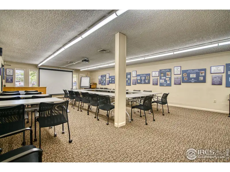 Prime Office/retail Space Near Main Street in Downtown Longmont with Back Parking