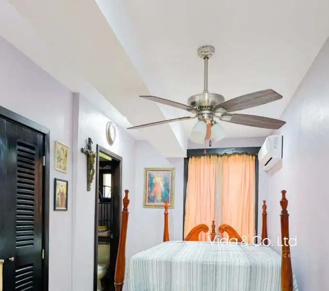 Tropical Multi-unit Home with Caribbean Sea Views in Hopkins Village, Belize