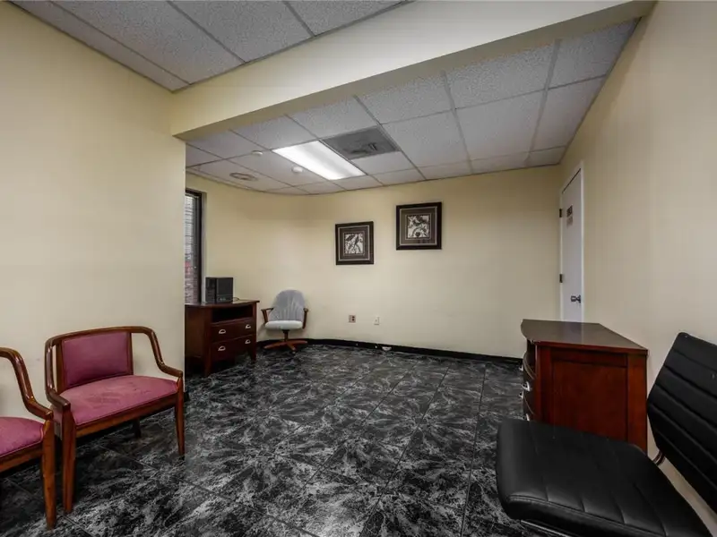 Prime Automotive Facility on Us 17/92 in Longwood, Fl - 9,700 Sq Ft