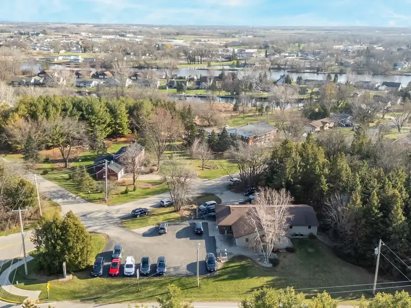 Versatile 3,100 Sq. Ft. Commercial Property Near Hwy 116 and Hwy 21