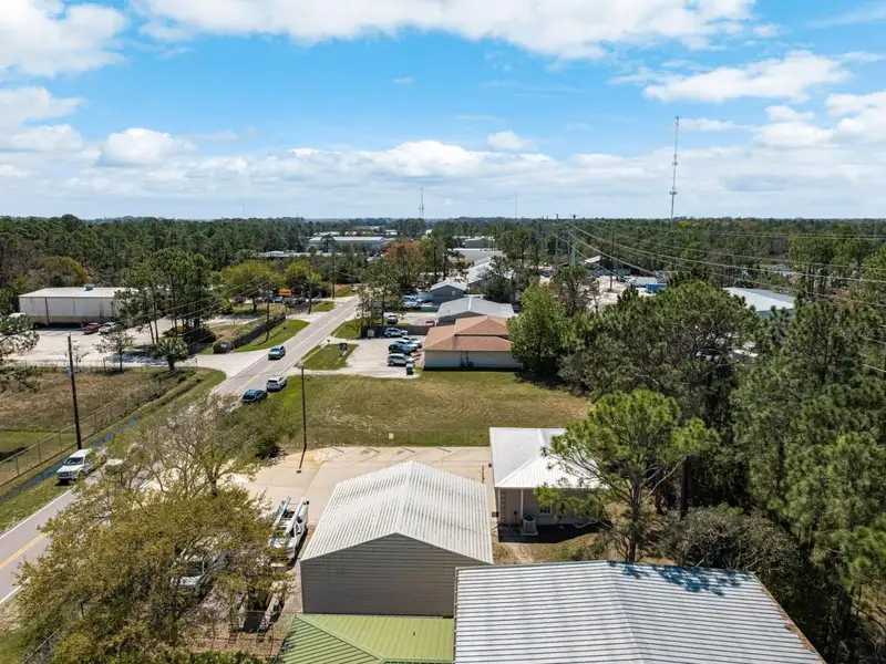 Commercial Building with Offices and Open Storage in St. Johns County