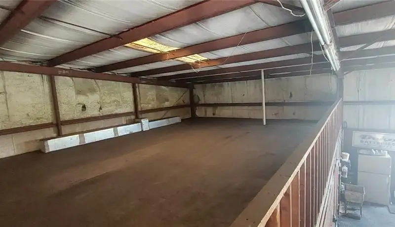 10.94 Acres with 7,500 Sq Ft Warehouse on High-visibility State Rd 46 Frontage