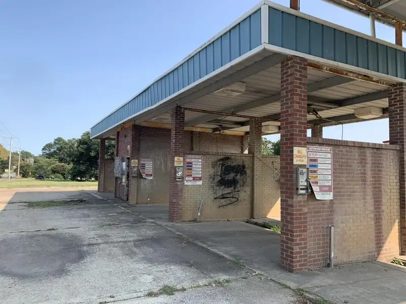 Prime Newark Car Wash Investment Opportunity with Owner Financing