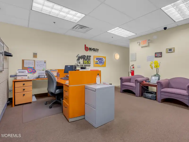 Versatile Commercial Lease in Prime Belmar Location, 5,000 Sq. Ft. Total Available