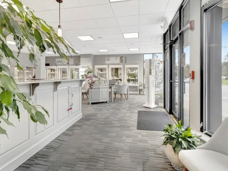 Versatile Retail Space for Lease in Downtown with High Visibility and Multiple Rooms