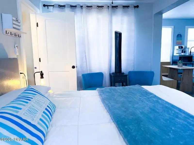Turnkey 9-unit Motel with Renovated Efficiencies on Atlantic Ave