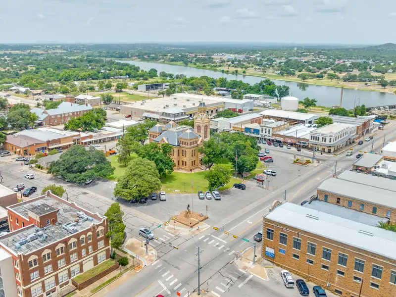 Historic Two-story Commercial Building with Garage Loft Apartment in Prime Location