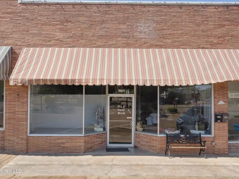 Commercial Property for Sale on Historic Batesville Town Square