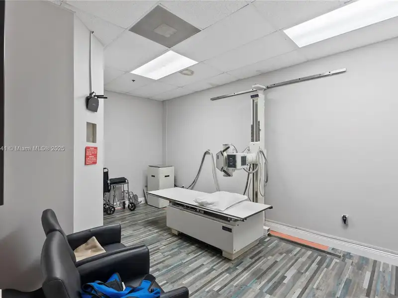 Operational Urgent Care Clinic for Sale in High-traffic Davie, Fl Location
